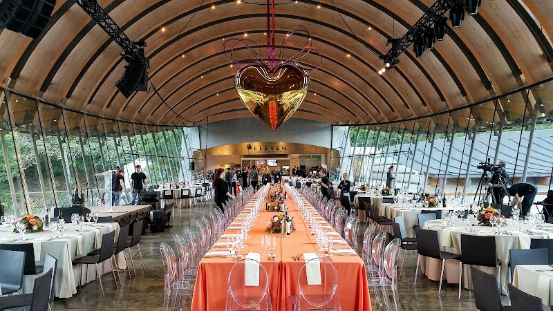 Eleven at Crystal Bridges, Bentonville