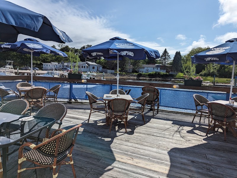 Arundel Wharf - Seafood - Cocktail Bar - Craft Beer, Kennebunkport