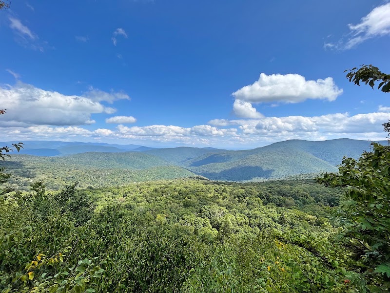 Giant Ledge Trailhead, Catskills