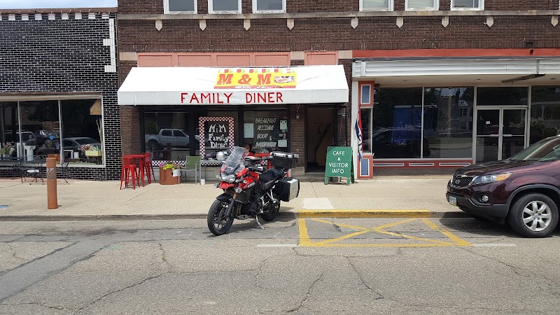 M & M Family Diner, Hocking Hills