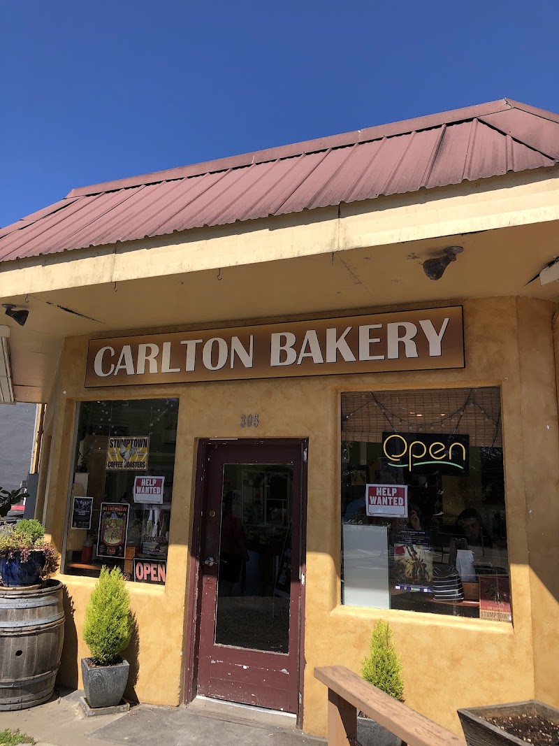 Carlton Bakery, Yamhill