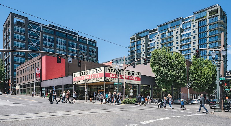 Powell's City of Books, Portland, OR