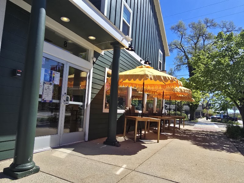 Happystance Dinette, Saugatuck