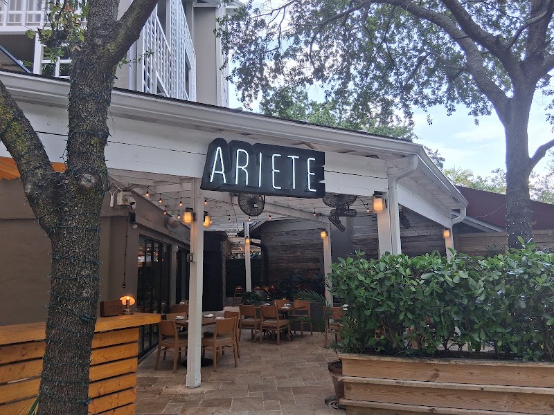 Ariete, Miami