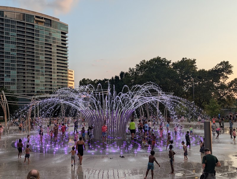 Bicentennial Park, Columbus