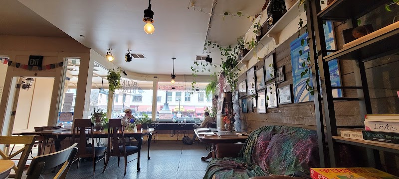 Bluebird Café, Glenwood Springs