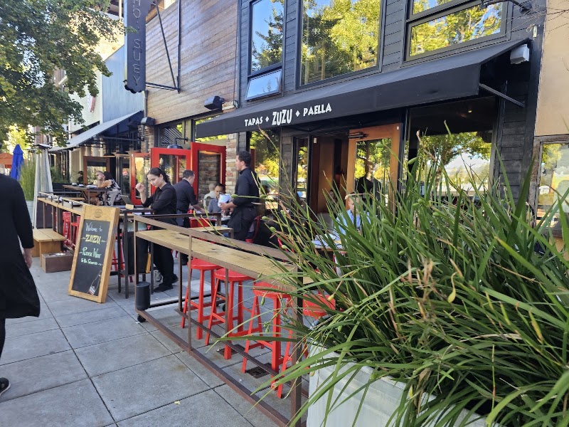 Zuzu, Napa