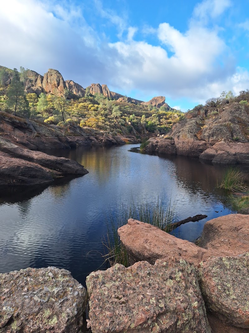 Pinnacles National Park - East Side Parking, Pinnacles