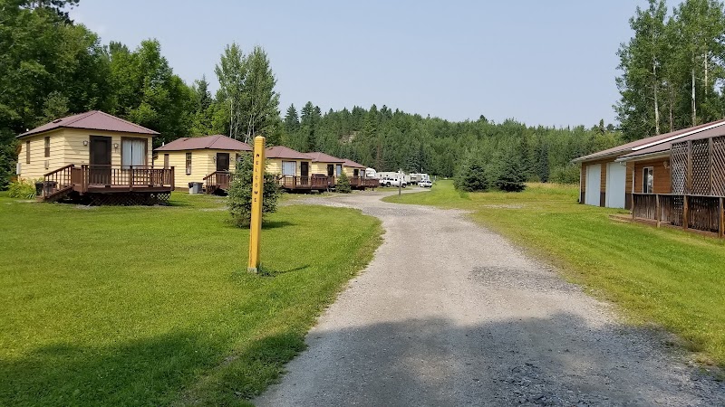 Ash Riviera Resort, Voyageurs