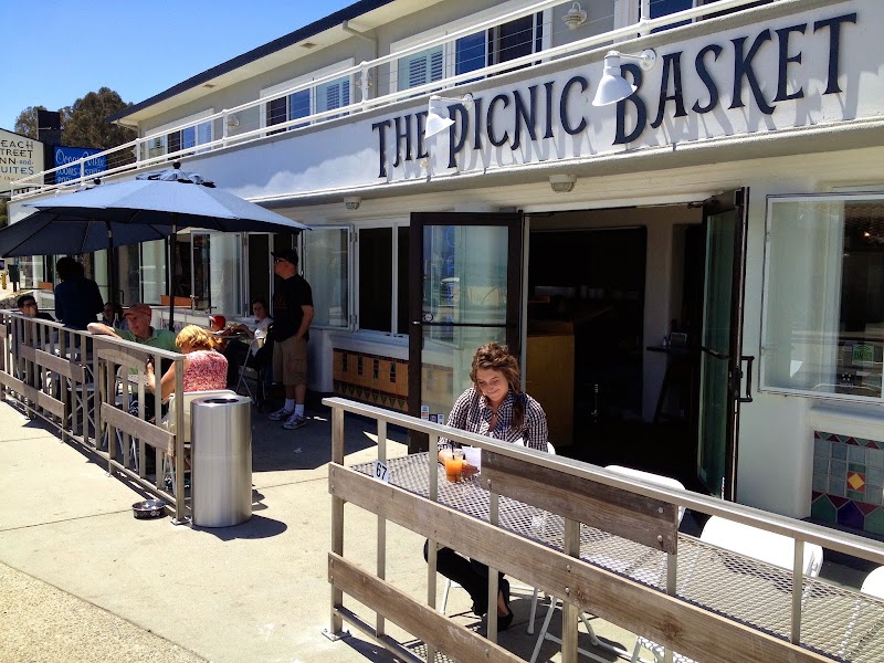 The Picnic Basket, Santa Cruz