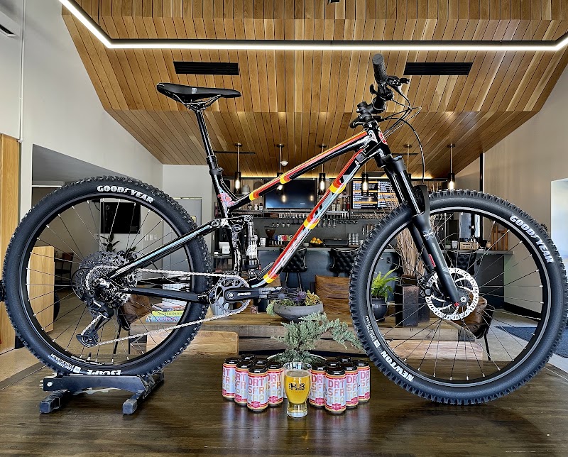 The HUB Bike Lounge, Bentonville