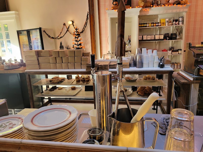 Devil's Food Bakery, Denver