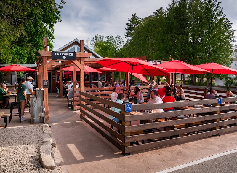 Wild Tomato Wood-Fired Pizza & Grille Fish Creek, Door County