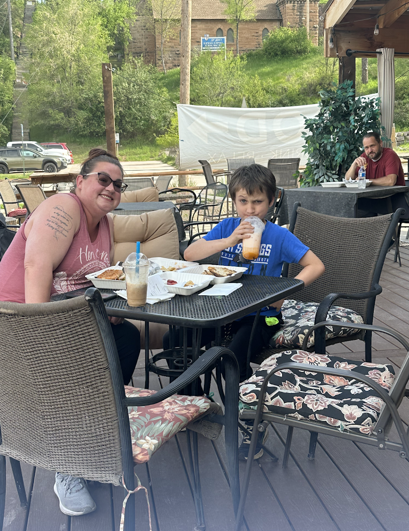 Springs Lodge & Cafe (Cafe), Wind Cave