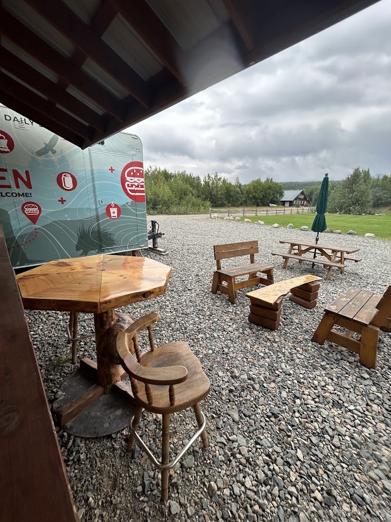 CK's Food Truck, Lake Clark