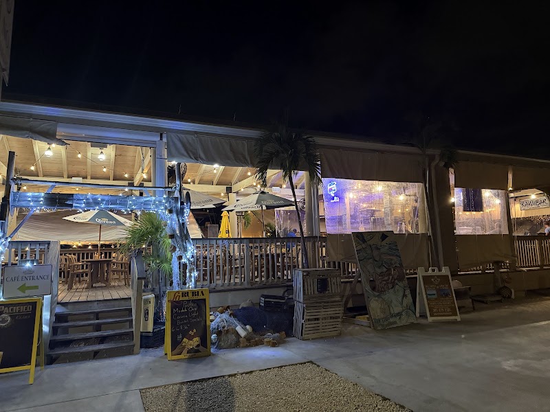 Key Largo Fisheries Backyard Cafe, Key Largo