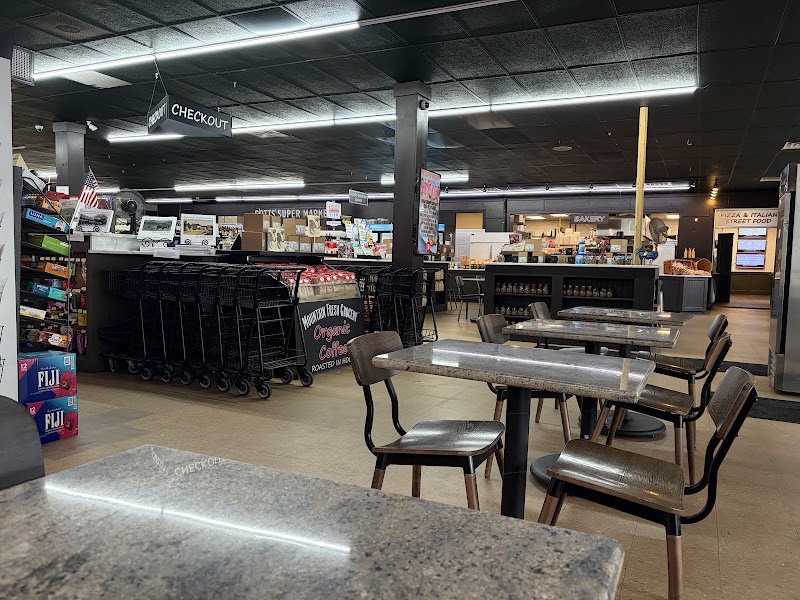 Mountain Fresh Grocery, Highlands, NC