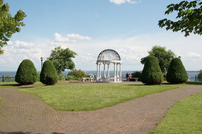 Duluth Rose Garden, Duluth