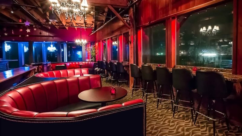 Inferno Lounge, Astoria
