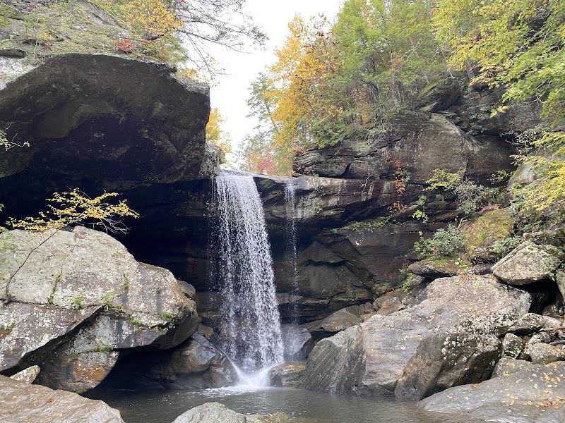 Eagle Falls Trailhead Parking, Cumberland Falls