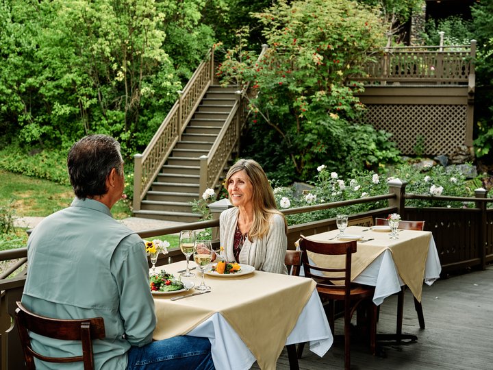 Belton Tap Room & Dining Room, Glacier