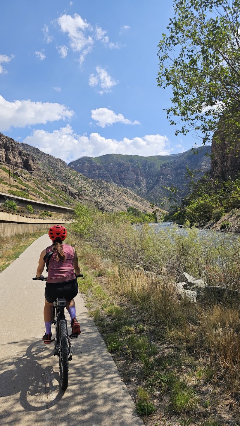 Glenwood Canyon Hiking and Biking Trail, Glenwood Springs