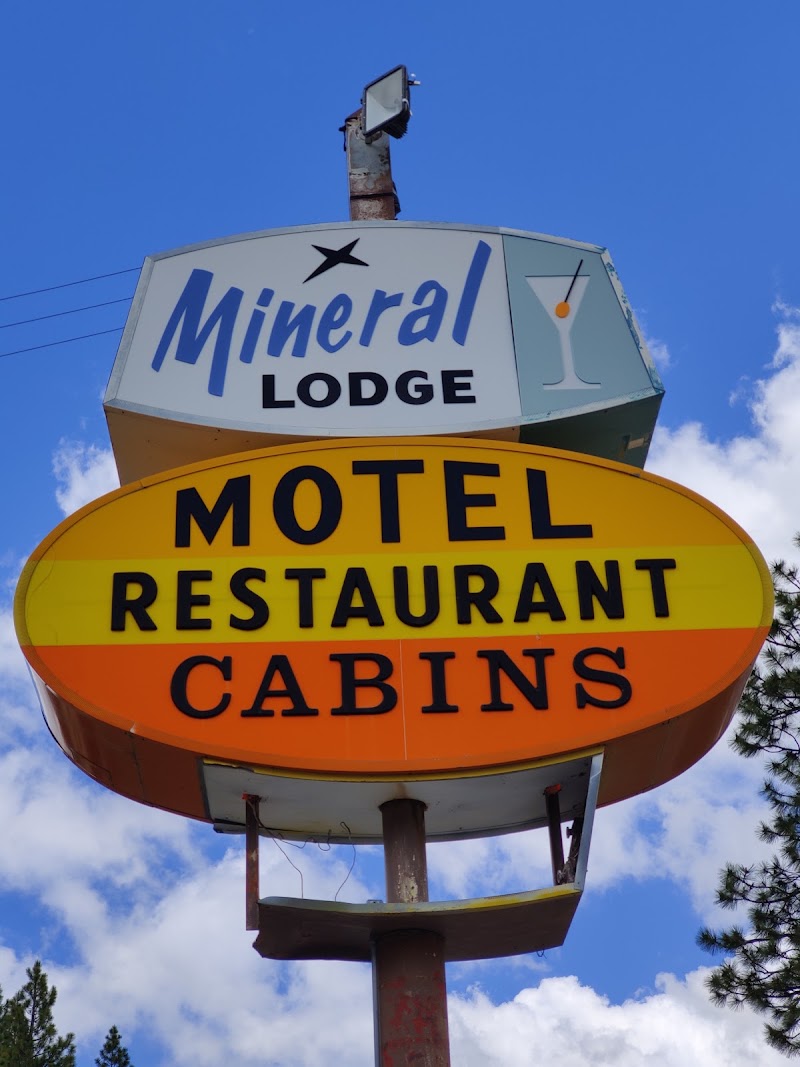 Lassen Mineral Lodge, Lassen Volcanic