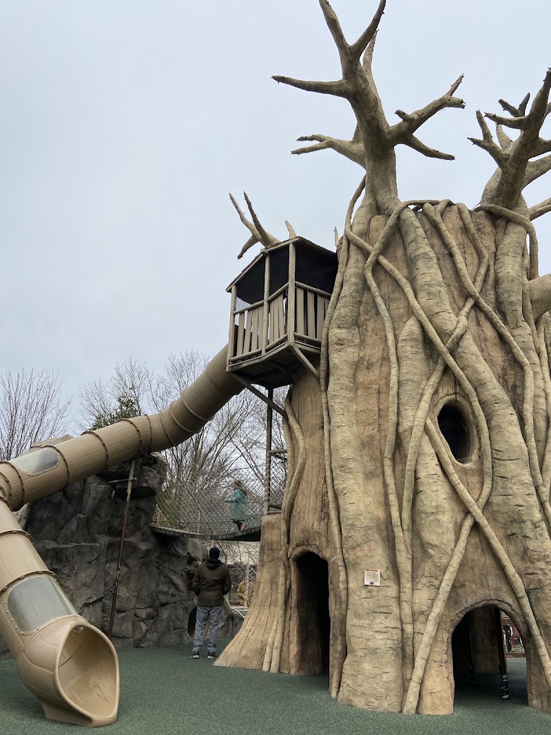 Henry Vilas Zoo, Madison