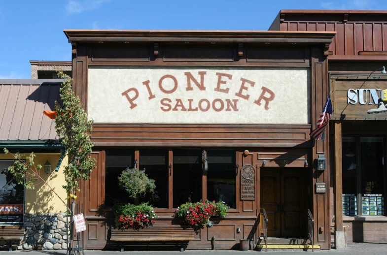 Pioneer Saloon, Sun Valley