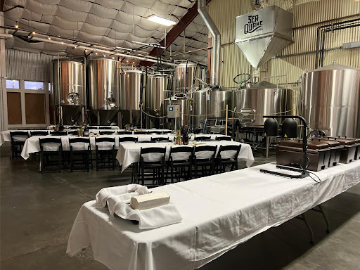 SeaQuake Brewing, Redwood