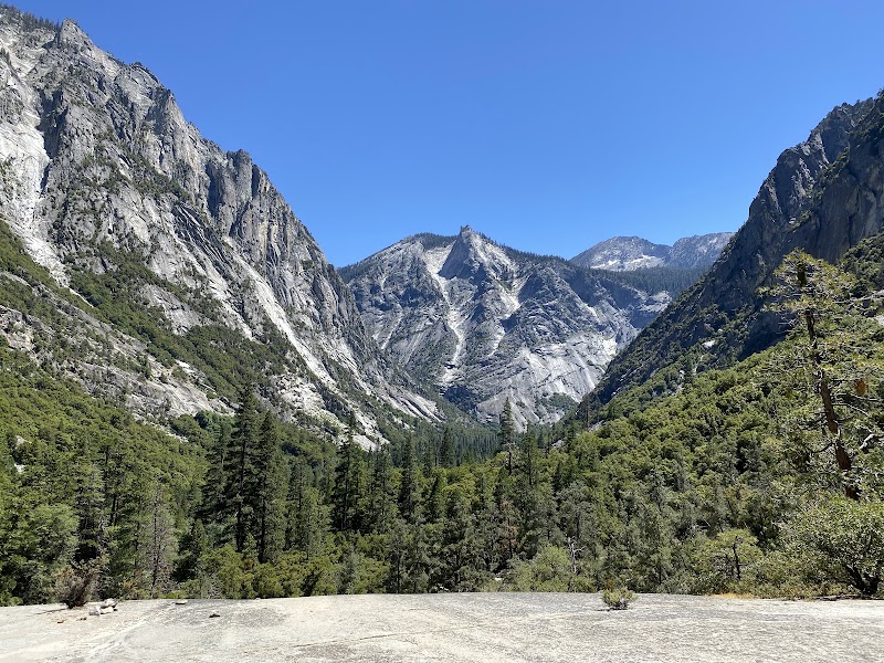 Mist Falls Trailhead 8 mile hike rt, Kings Canyon