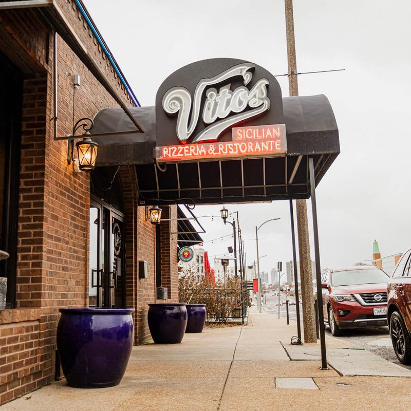 Vito's Sicilian Pizzeria & Ristorante, St Louis