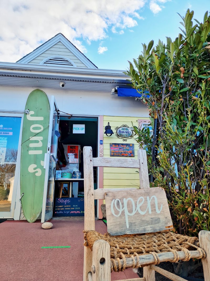 Joni's, Hamptons